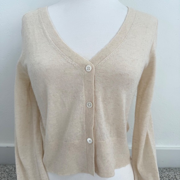 Everlane Cream Women's Cardigan Sweater - Picture 2 of 12